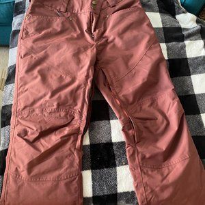 Dakine women's ski/snowboard pants. Maroon, slim fit.